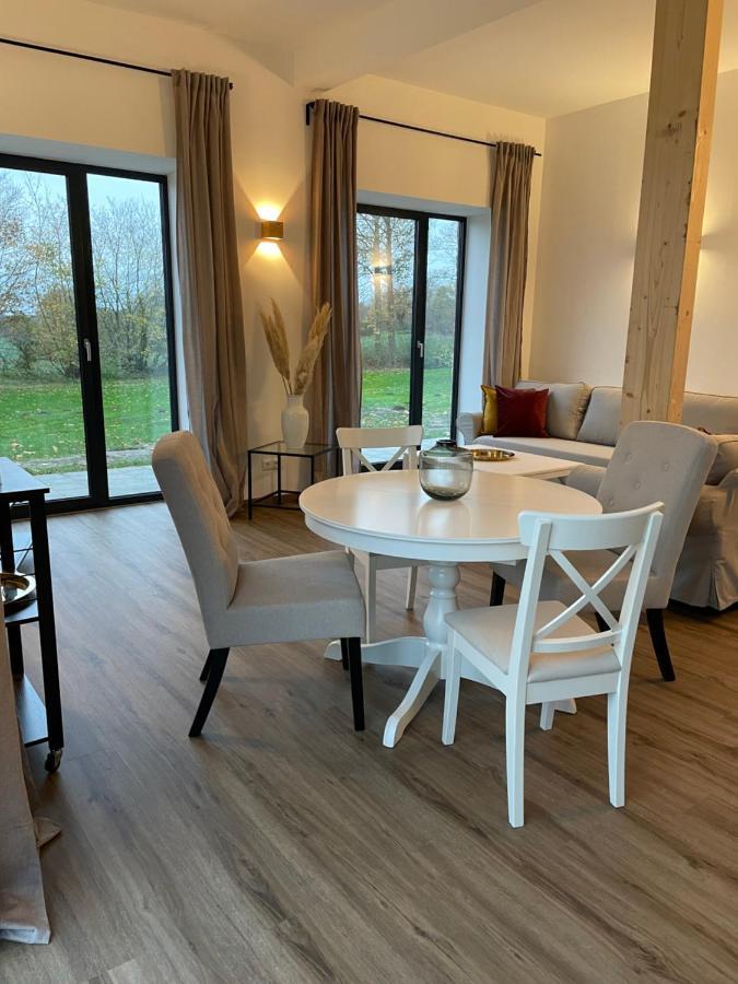 Ferienwohnung 3 Am Herrenhaus Ahrensboek Ahrensbok Esterno foto